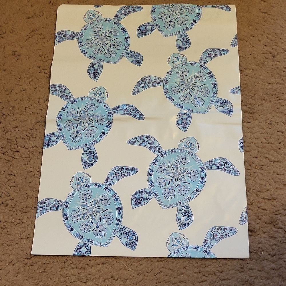 Turtle Print Mailer Bag - Picture 2 of 2